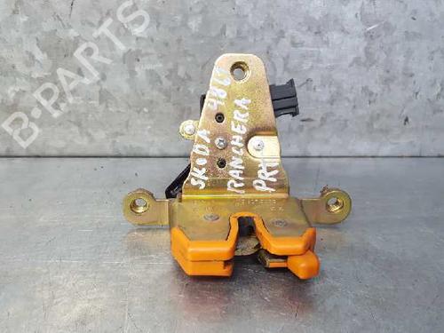 Used Tailgate lock SKODA OCTAVIA I Combi (1U5) 1.9 TDI (110 hp) 12712778