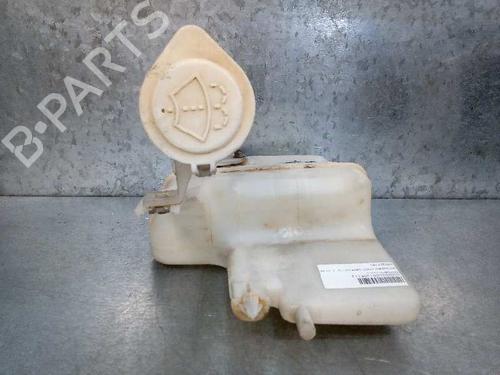 Windscreen washer tank MITSUBISHI DELICA / SPACE GEAR  | BP12856486C113