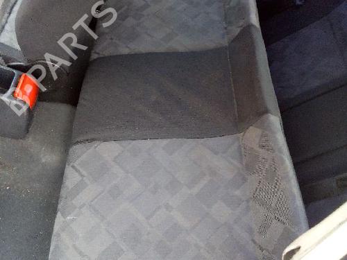 Rejilla OPEL ASTRA G Hatchback (T98) 2.0 DI (F08, F48) | BP12816109C40