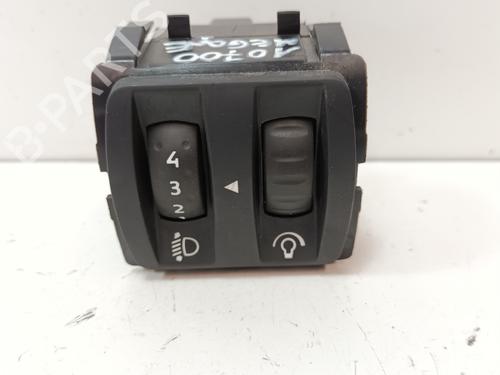 Used Switch RENAULT MEGANE III Grandtour (KZ0/1) 1.5 dCi (KZ09, KZ0D, KZ1G, KZ29, KZ14, KZ1W, KZ10, KZ1F,... (110 hp) 14987259