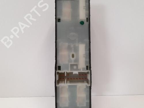 Left front window switch NISSAN ALMERA II (N16) 1.8 | BP12772067I27 