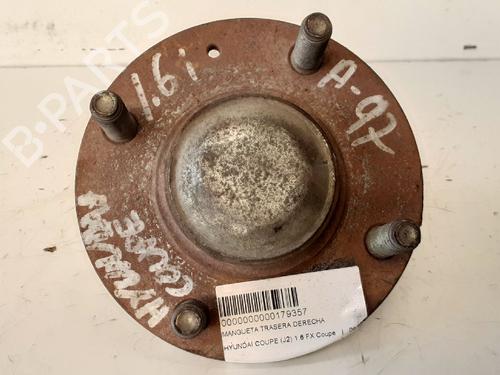 Used Right rear steering knuckle HYUNDAI COUPE I (RD) 1.6 16V (116 hp) 12722686