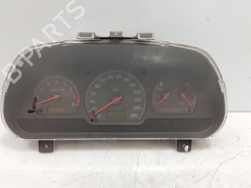 Used Instrument cluster VOLVO V40 Estate (645) 1.8 LPG (122 hp) 23257599