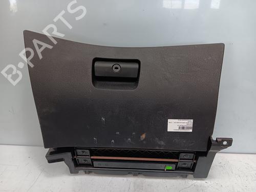 Used Glove box BMW 3 (E46) 316 i (105 hp) 24937082