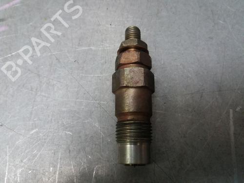 Used Injector NISSAN PRIMERA Hatchback (P10) 2.0 D (75 hp) 12750908