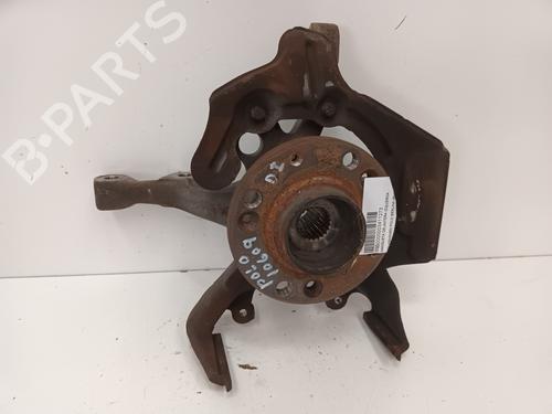 Used Left front steering knuckle VW POLO III (6N1) 50 1.0 (50 hp) 13459765