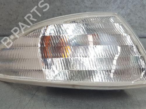 Used Right front indicator FORD MONDEO I Saloon (GBP) 1.8 TD (90 hp) 12739566