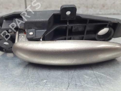 Used Front right interior door handle Front right interior door handle 12723417 12723417