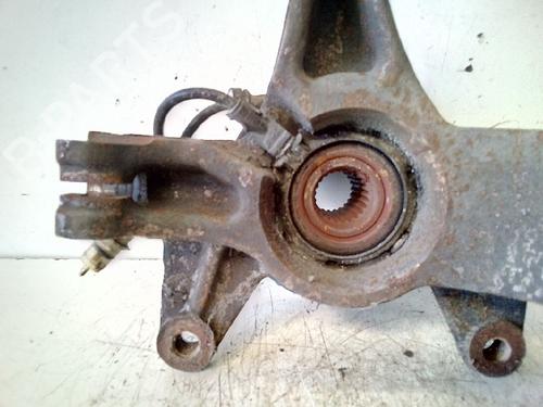 Left front steering knuckle RENAULT MEGANE II (BM0/1_, CM0/1_) 1.6 16V | BP12722109M25 