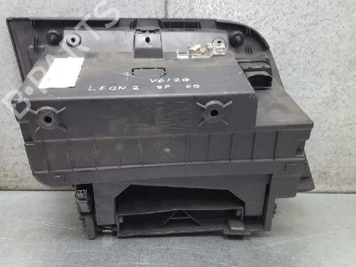 Glove box SEAT LEON (1P1) 1.6 TDI | BP12729796C95 