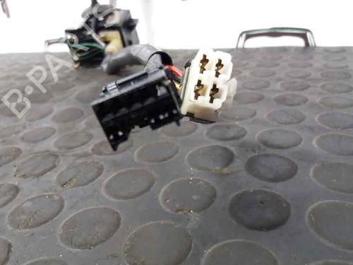 Steering column stalk HYUNDAI LANTRA II (J-2) 2.0 16V | BP12814681I23 