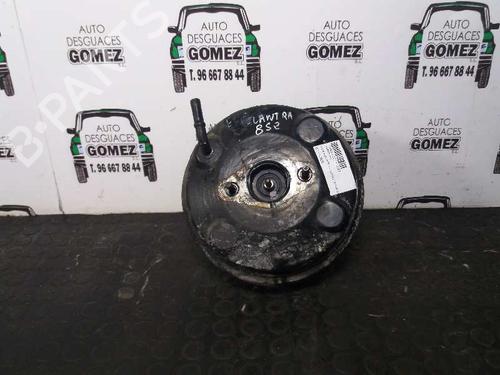 Used Servo brake HYUNDAI ELANTRA III Saloon (XD) 2.0 CRDi (113 hp) 12794964