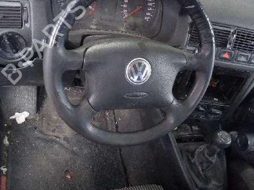 Fusee links achter VW GOLF IV (1J1) 1.6 16V | BP12820234M27 