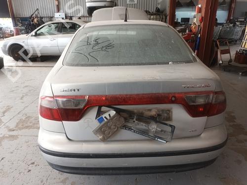 Forkjerm høyre SEAT TOLEDO II (1M2)  | BP28215903C42 