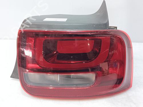 Used Right taillight CITROËN C4 CACTUS 1.6 BlueHDi 100 (99 hp) 31571419