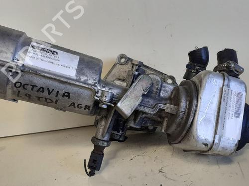 Oliekøler SKODA OCTAVIA I Combi (1U5) 1.9 TDI (90 hp) 13973130