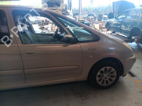 Left front window switch CITROËN XSARA PICASSO (N68) 2.0 HDi | BP20647582I27 