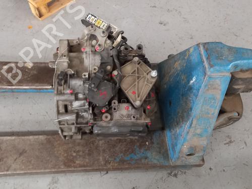 Gearbox RENAULT THALIA I (LB_) 1.4 | BP12726749M3