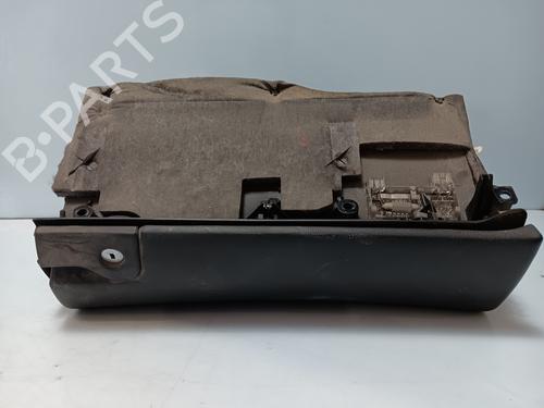 Guantera MERCEDES-BENZ C-CLASS Coupe (CL203) C 220 CDI (203.706) (143 hp) 31982021