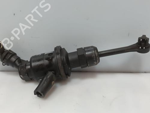 clutch-slave-cylinder-nissan-qashqai-i-j10-nj10-2006-2007-2008-2009-2010-2011-2012-2013-2014-2015-32164360 main image