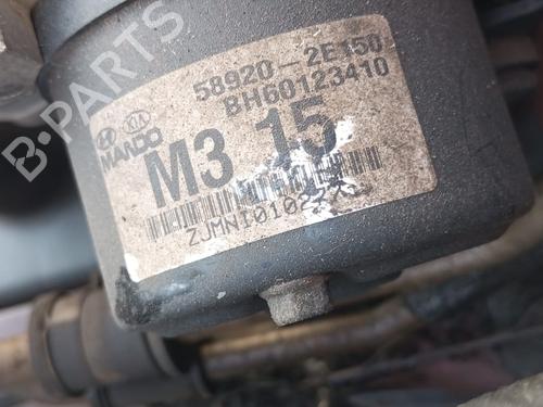 Used ABS pump KIA SPORTAGE II (JE_, KM_) [2004-2011]  31762096