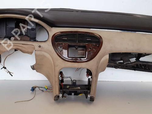 Dashboard PEUGEOT 607 (9D, 9U) 2.0 HDi (107 hp)null