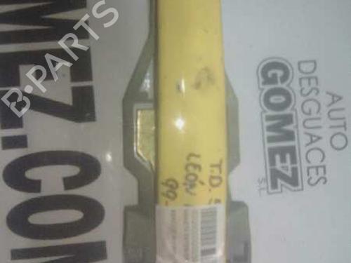 Rear right exterior door handle SEAT LEON (1M1) 1.9 TDI | BP12798171C130 