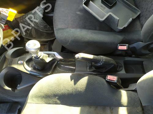 Handskerum FORD FOCUS I (DAW, DBW) 1.6 16V | BP12761552C95 