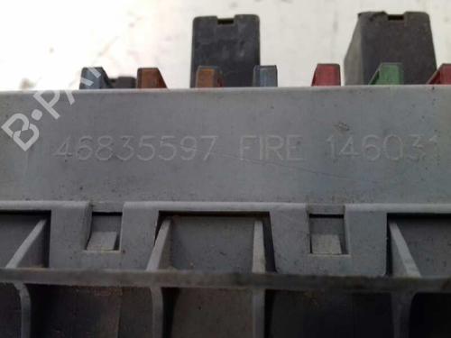 Fuse box FIAT PUNTO (176_) 60 1.2 (176AP, 176AR, 176AQ, 176BB) | BP12760899E1