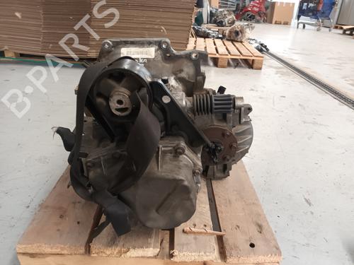 Gearbox CHRYSLER VOYAGER / GRAND VOYAGER III (GS_, NS_) 2.5 TD | BP19428383M3 