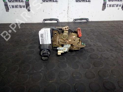 Used Front right lock CHRYSLER VOYAGER / GRAND VOYAGER III (GS_, NS_) 2.5 TD (116 hp) 12692367
