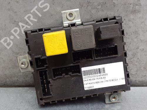 Used Fuse box FIAT PUNTO (176_) 1.7 TD (176AT) (63 hp) 12755790