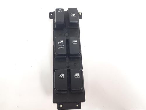 Used Left front window switch HYUNDAI SANTA FÉ II (CM) 2.2 CRDi GLS (150 hp) 13644940