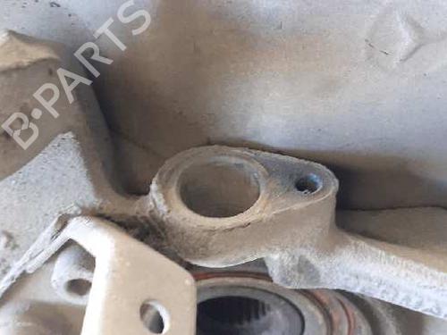 Right rear steering knuckle MERCEDES-BENZ CLK Convertible (A208) CLK 320 (208.465) | BP12746661M28 