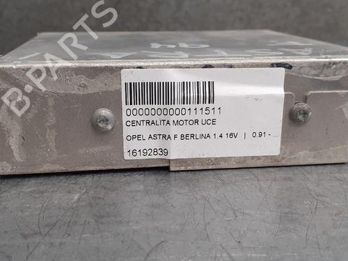 Used Engine control unit (ECU) OPEL ASTRA F Hatchback (T92) 1.4 i 16V (F08, M08, F68, M68) (90 hp) 12690190