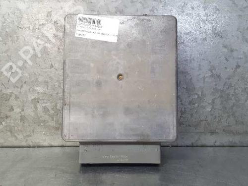 Used Engine control unit (ECU) FORD MONDEO II Turnier (BNP) 1.6 i (90 hp) 12713365
