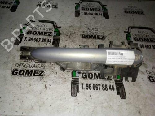 Venstre foran utvendig håndtak RENAULT MEGANE II Saloon (LM0/1_) 1.9 dCi (LM0G, LM1G, LM2C) (120 hp) 12797916