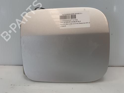 Tanklokket TOYOTA RAV 4 II (_A2_) 2.0 D 4WD (CLA20_, CLA21_, CLA20R, CLA21R) (116 hp) 28420444