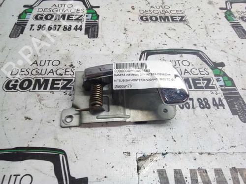 Used Front right interior door handle Front right interior door handle 12802185 12802185