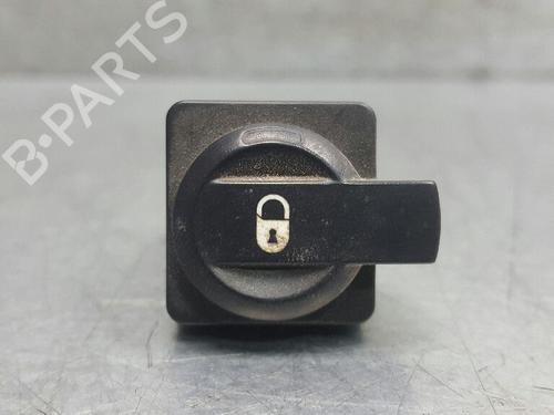 Used Switch Switch 12719036 12719036