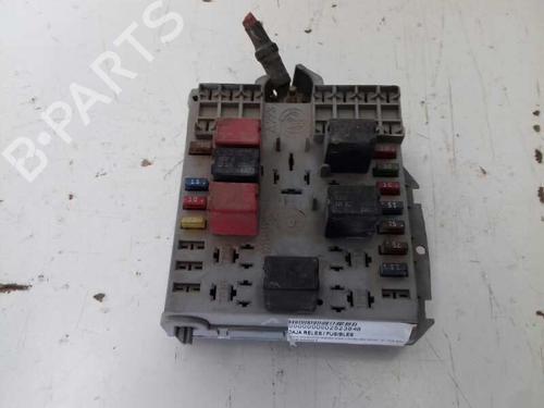 Used Fuse box FIAT PUNTO (176_) 60 1.2 (176AP, 176AR, 176AQ, 176BB) (60 hp) 12760899