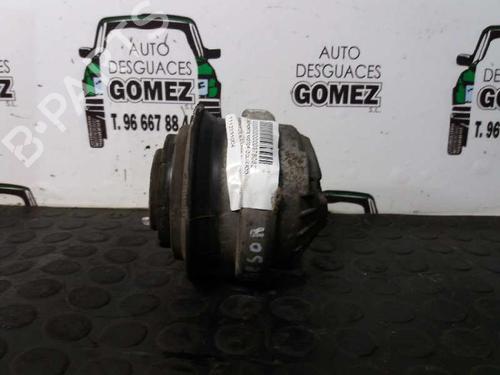 Used Engine mount MERCEDES-BENZ SLK (R170) 230 Kompressor (170.447) (193 hp) 12820164