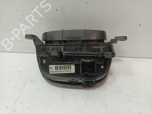 Steering wheel controls CHEVROLET CAPTIVA (C100, C140) 3.2 4WD | BP16752588E15 
