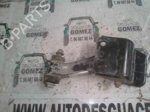 Used Left front suspension arm NISSAN PRIMERA (P11) 2.0 TD (90 hp) 12763992