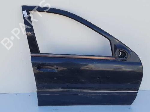 Used Right front door MERCEDES-BENZ C-CLASS (W203) C 220 CDI (203.006, 203.008) (143 hp) 12695902