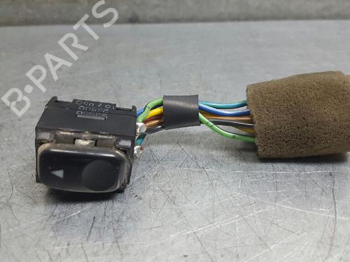 Used Right front window switch Right front window switch HYUNDAI LANTRA I (J-1) 1.5 i.e. (86 hp) 12748032 12748032