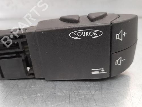 Used Switch NISSAN PRIMASTAR Van (X83) 1.9 dCi 80 (82 hp) 12770960