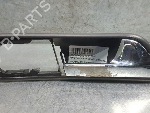 Used Front right interior door handle VW TOURAN (1T1, 1T2) 2.0 TDI 16V (140 hp) 12703368