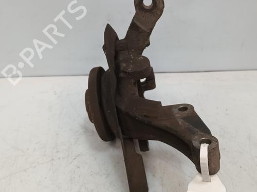 Used Right front steering knuckle FIAT SCUDO Van (220_) 2.0 JTD (109 hp) 26328834