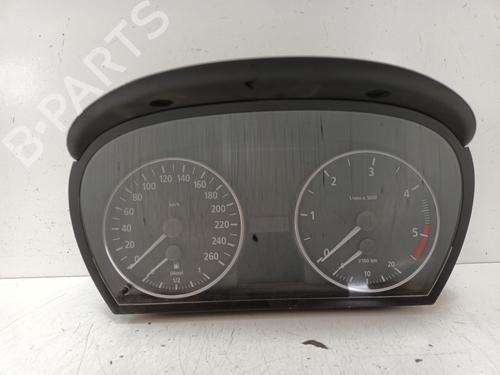 Instrument cluster BMW 3 (E90) 320 d | BP17637323C47 